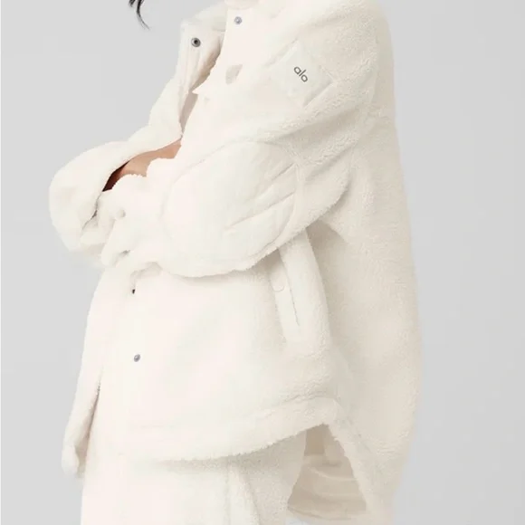 Alo Sherpa Edge Shacket Size XS Ivory - Picture 3 of 5